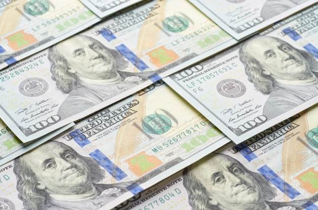 سعر الدولار مقابل الجنيه المصري في 12 بنكاً بنهاية تعاملات اليوم الأربعاء