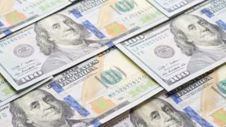 سعر الدولار مقابل الجنيه المصري في 12 بنكاً بنهاية تعاملات اليوم الأربعاء