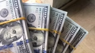 احتياطي النقد الأجنبي لمصر يرتفع 134 مليون دولار خلال شهر واحد