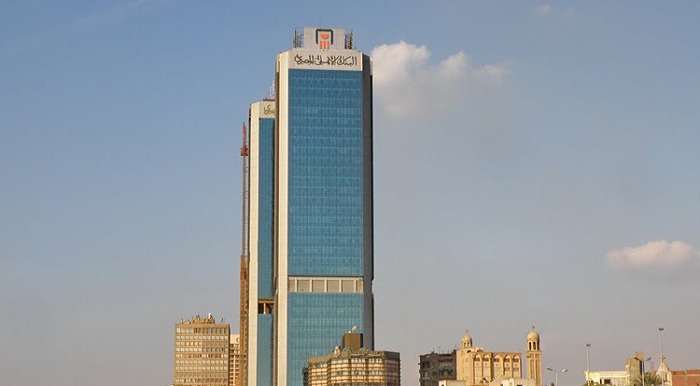 ودائع عملاء البنك الأهلي المصري ترتفع 14.8% إلى 5.696 تريليون جنيه بنهاية 2025