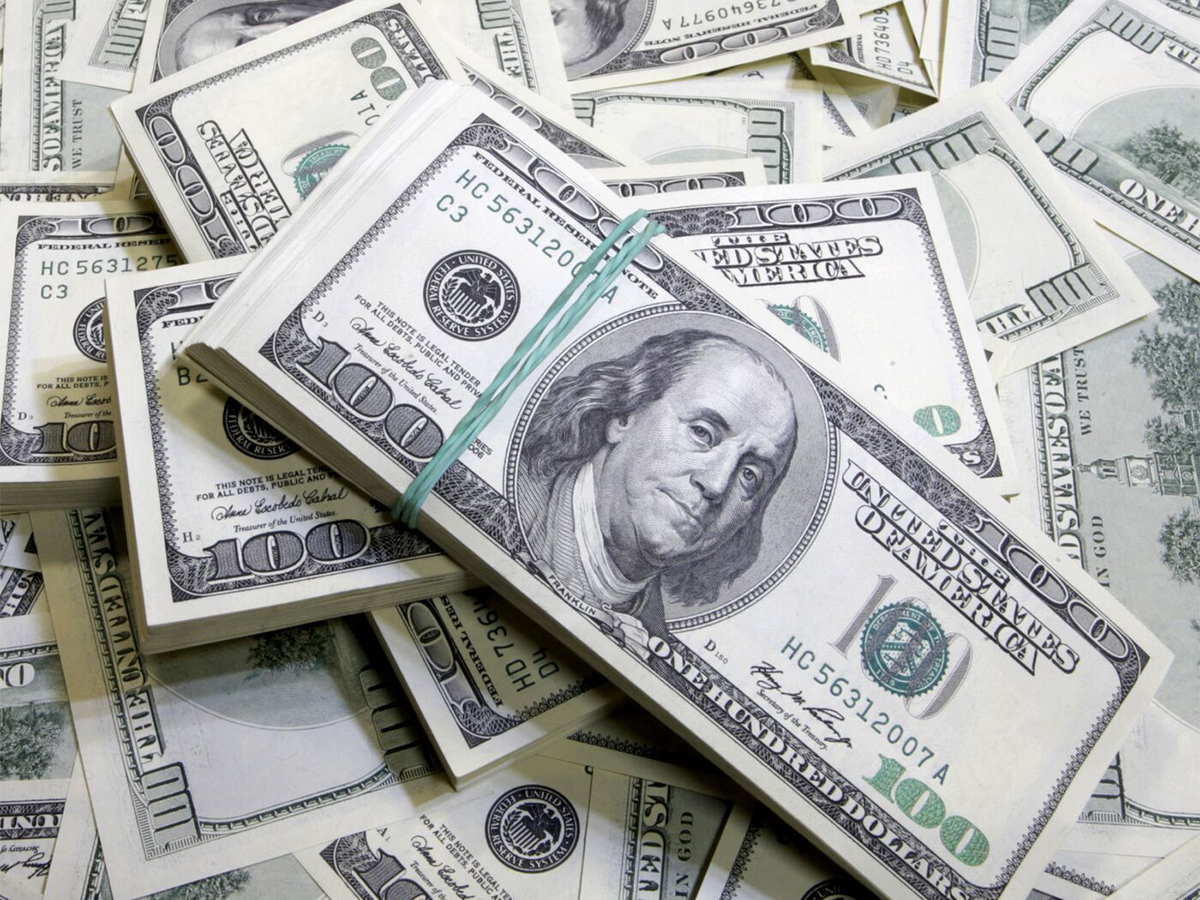 شهادات الادخار الدولارية في 5 بنوك.. العائد يصل إلى 4.90%