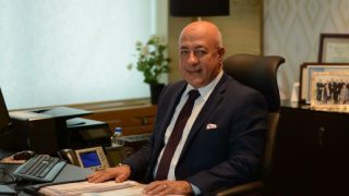 من هو يحيى أبو الفتوح الرئيس التنفيذي الجديد لبنك التعمير والإسكان