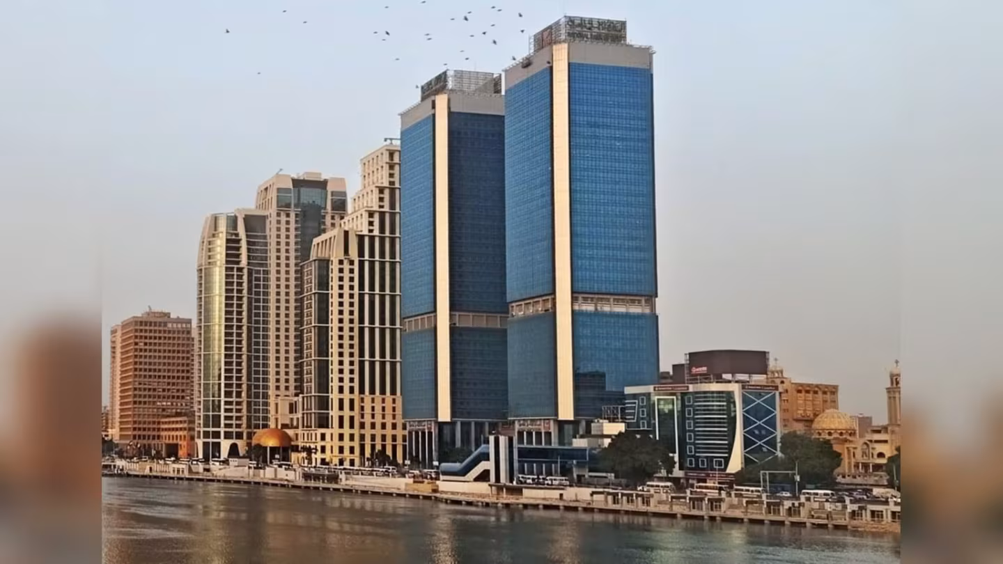 البنك الأهلي المصري: ودائع العملاء تقترب من 6.4 تريليون جنيه بنهاية أغسطس 2026