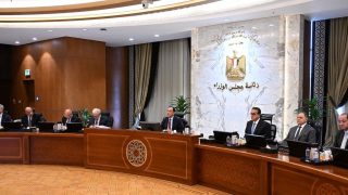 مجلس الوزراء يوقف العمل بنظام العمل عن بُعد يوم الأحد