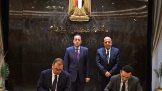 البنك الأهلي المصري يساهم في مشروع دندرة للطاقة الشمسية باستثمارات 650 مليون دولار