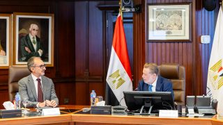محافظ البنك المركزي المصري يبحث مع المدير الجديد لقسم شمال إفريقيا والقرن الإفريقي بمؤسسة التمويل الدولية سبل التعاون المشترك