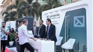 ميدبنك راعيًا استراتيجيًا لمعرض Green Friday Market للسيارات الكهربائية والطاقة المستدامة